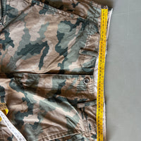 Cargo levis - W30 -