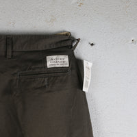 Chino Avirex deadstock W32 46 IT