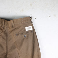 Chino Avirex deadstock W32 46 IT