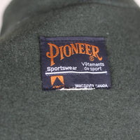 MACKINAW PIONEER JACKET MADE IN CANADA - L/XL -