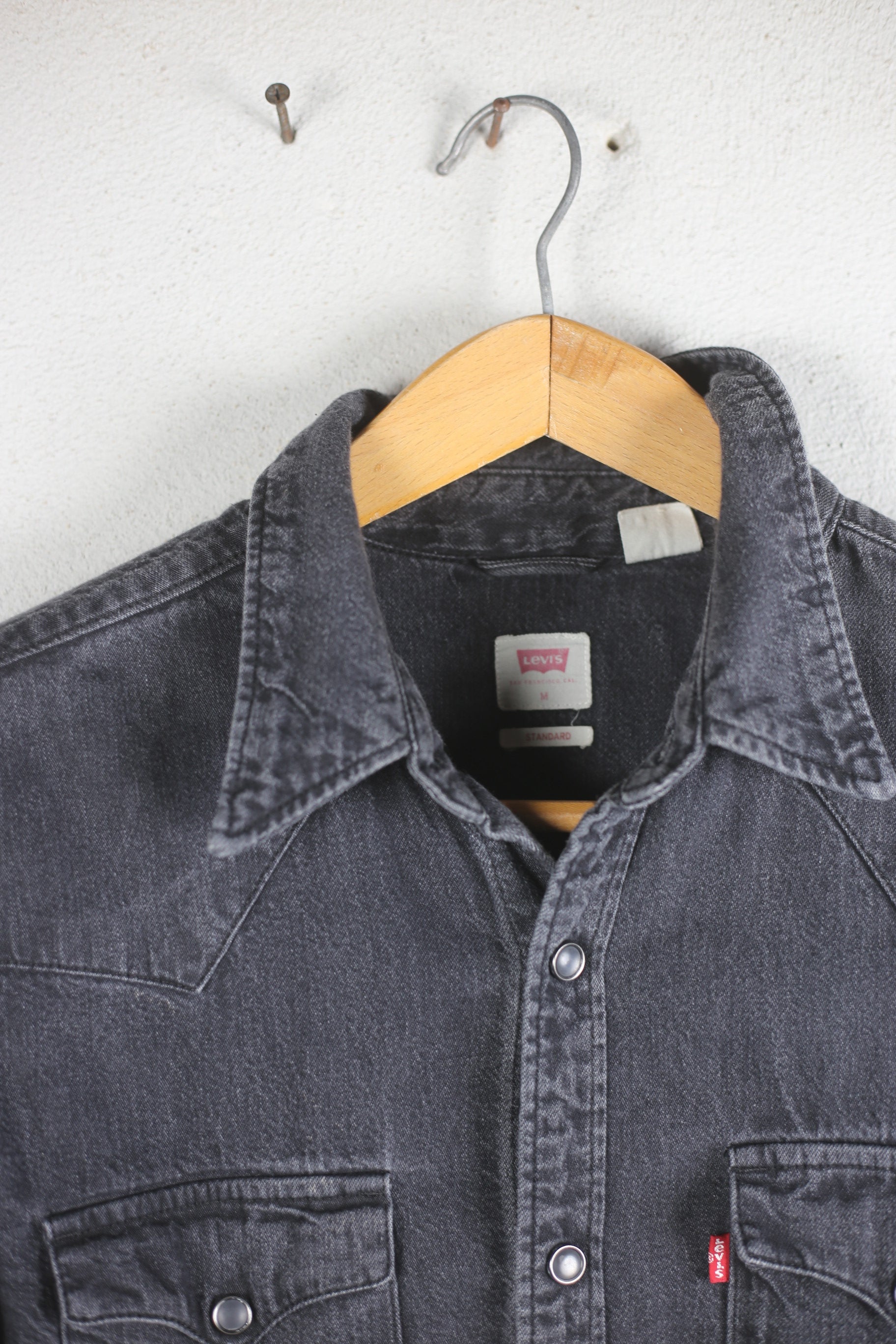 Levi's nylon jacket, made in the USA, men's size L Nylon navy blue type Vintage Second Hand