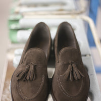 Mocassino con nappe in camoscio