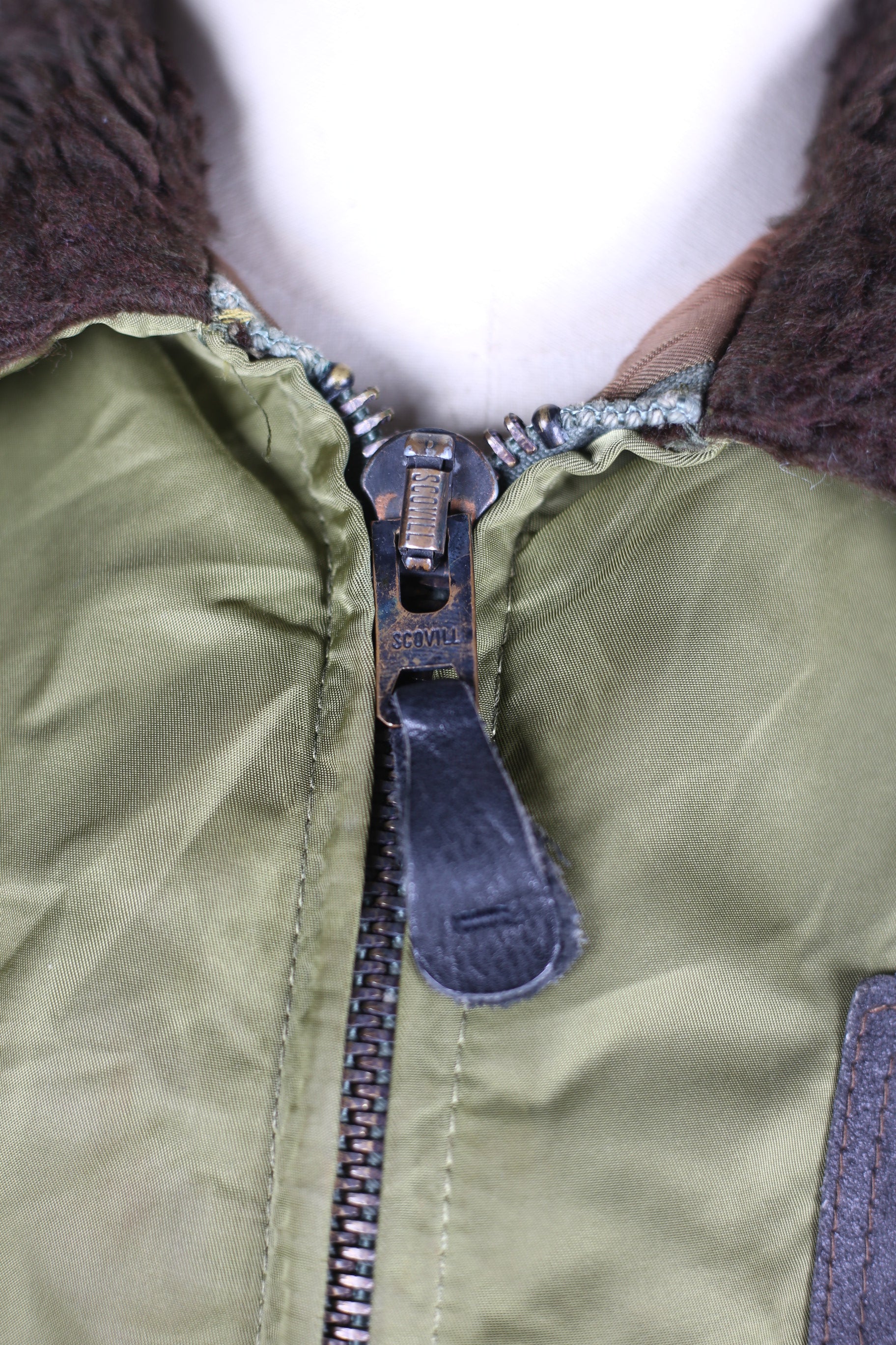 AVIREX JACKET B-15 - L - – bunkerdepot