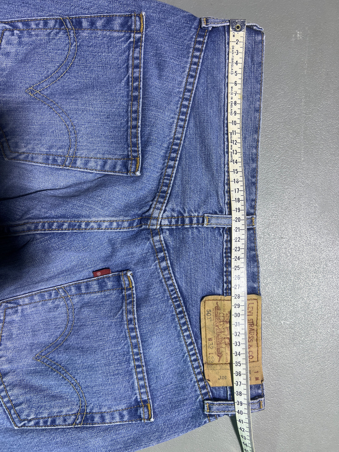 Levis 501 - W32- 44 it - 1683) (Copy 3)