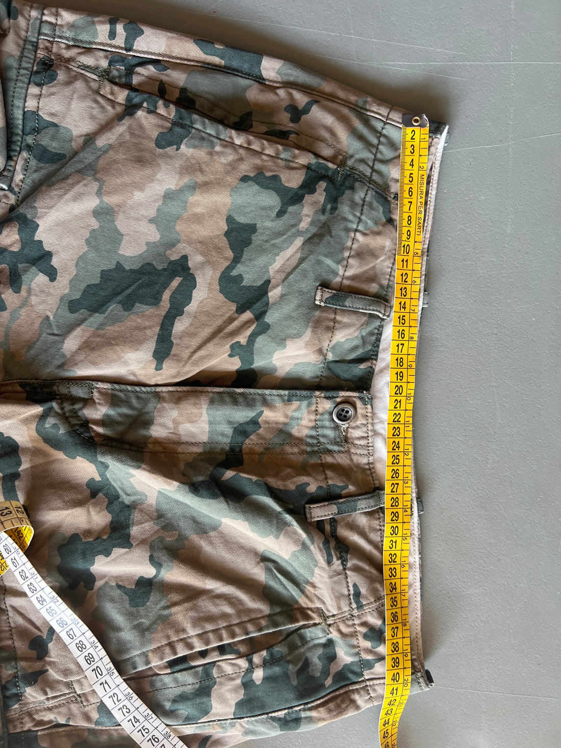 Cargo levis - W30 -