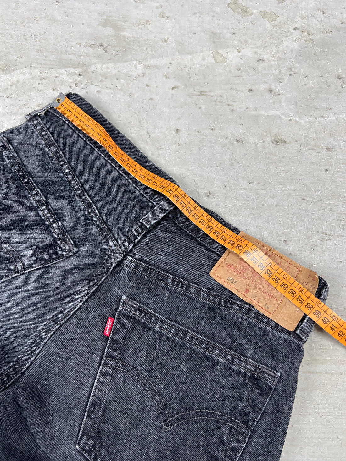 Levis 501 MADE IN USA - W31 - 46 it -