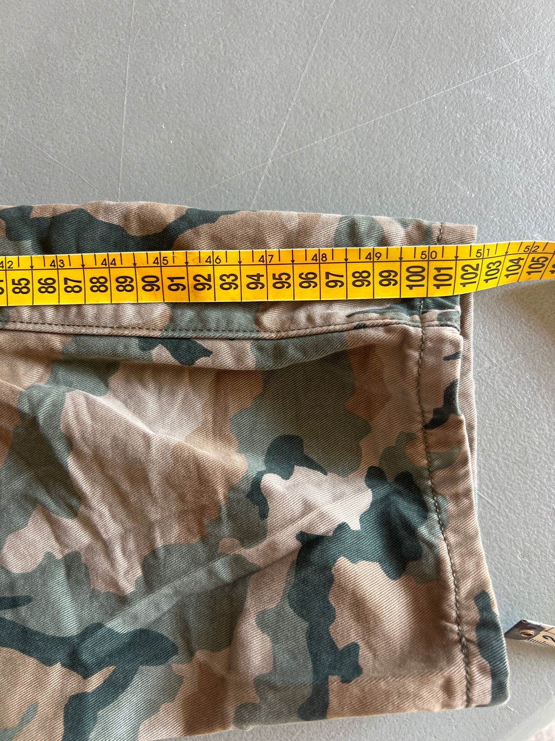 Cargo levis - W30 -