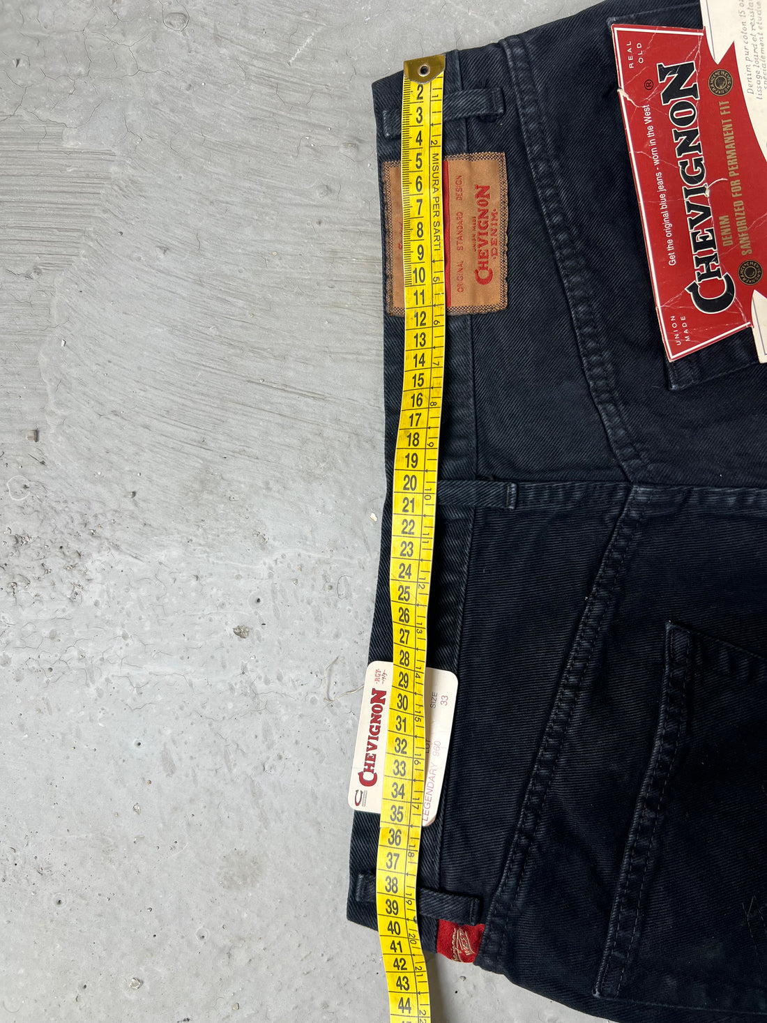 CHEVIGNON DEADSTOCK JEANS