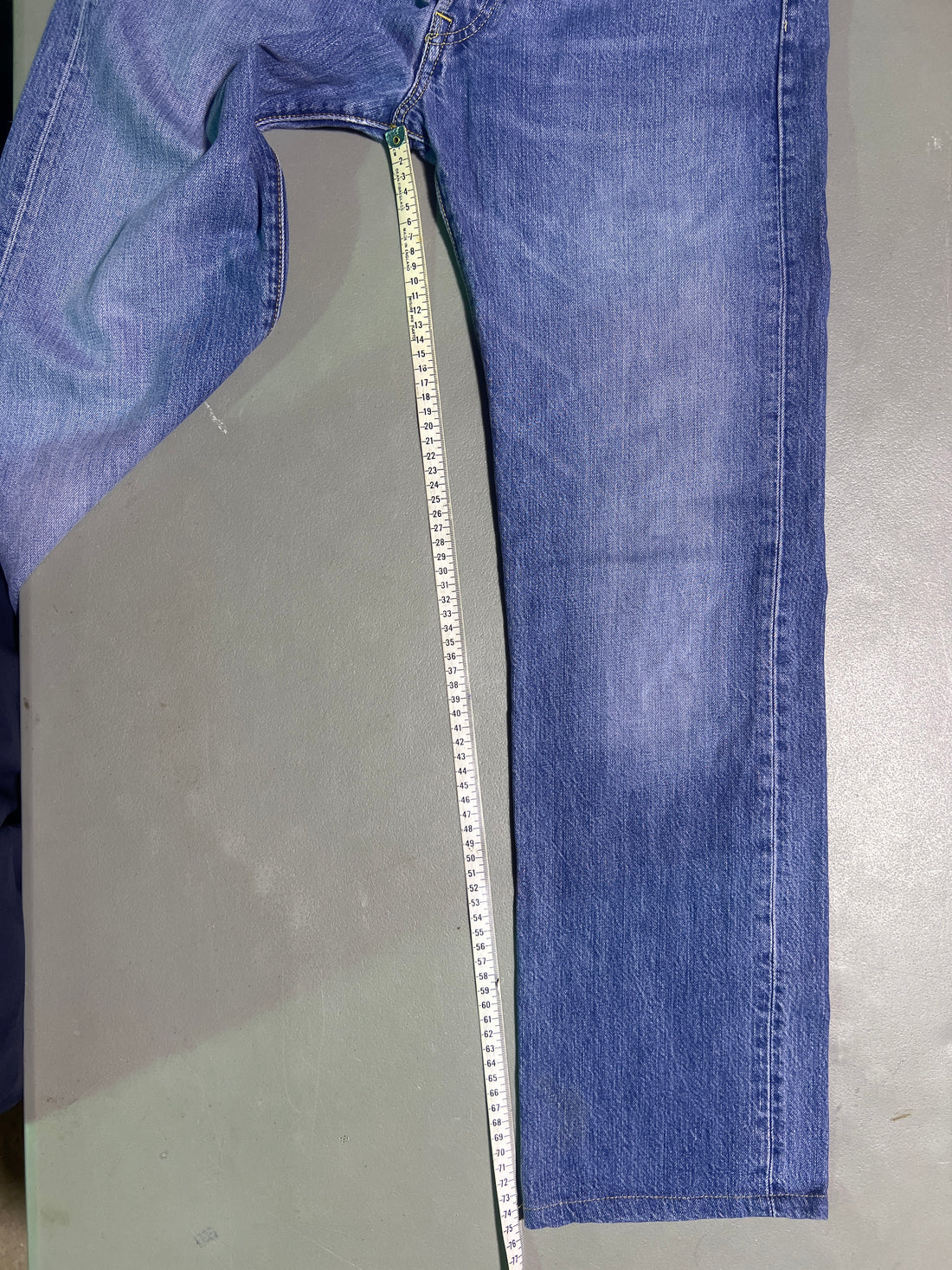 Levis 501 - W32- 44 it - 1685Copy 4) (Copy)
