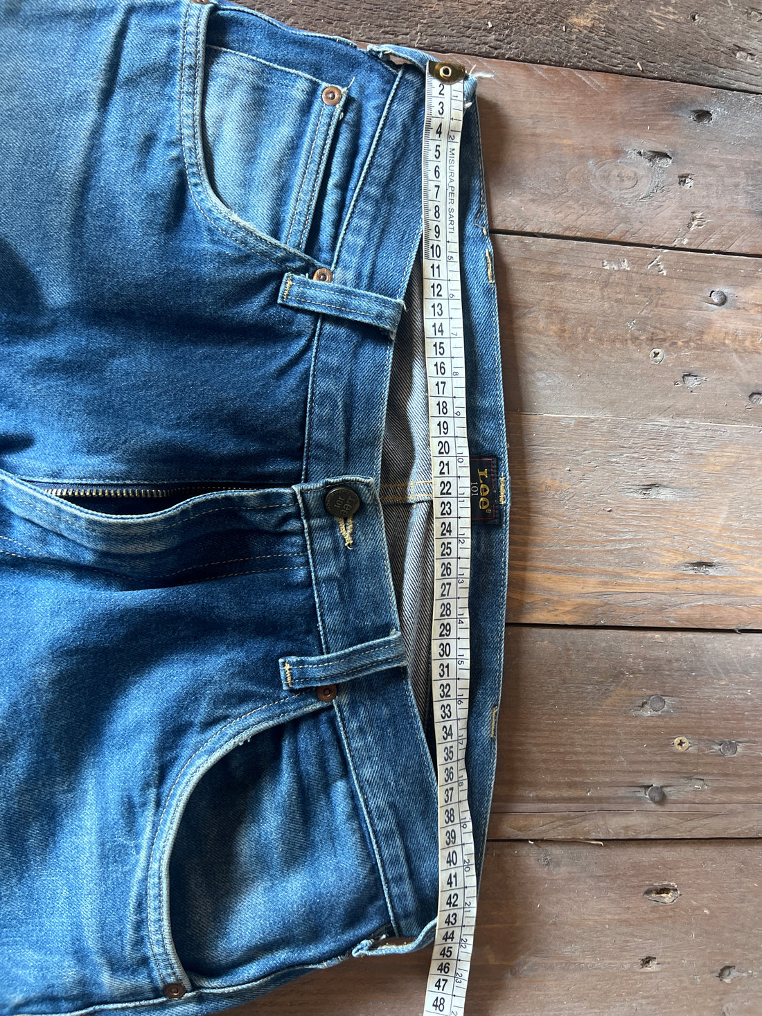 LEE 101 SELVEDGE DENIM    - W34-  48 it -