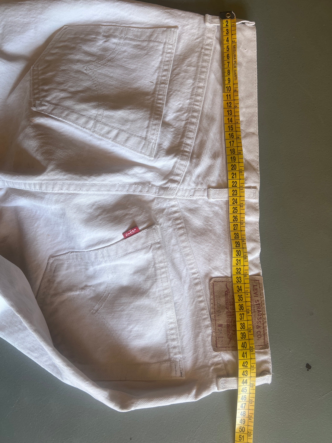 Levis 505      - W36 - 48/50 it -