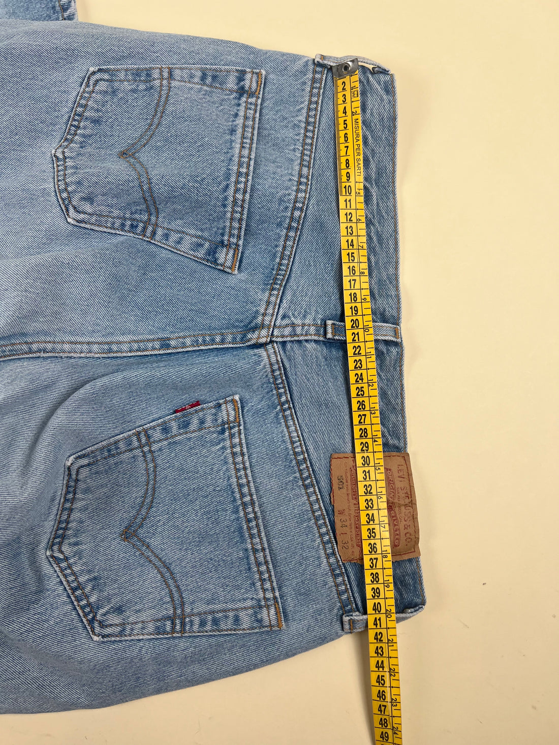 Levis 501 MADE IN USA   - W34 L31  -