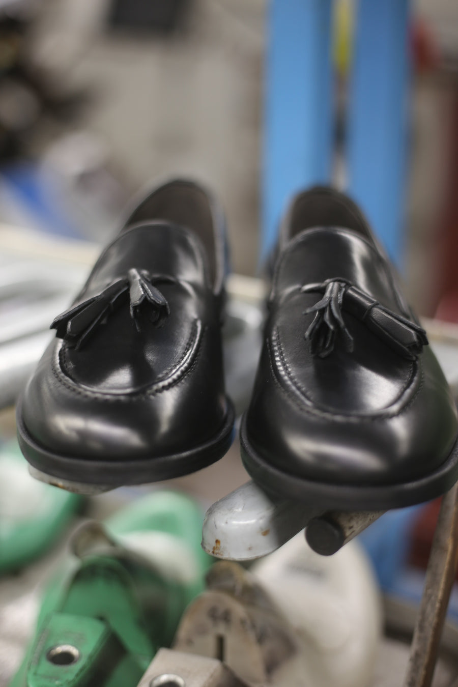 Leather tassel loafer