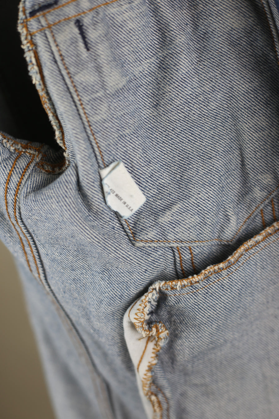 LEVIS DENIM JACKET MADE IN USA - S - 