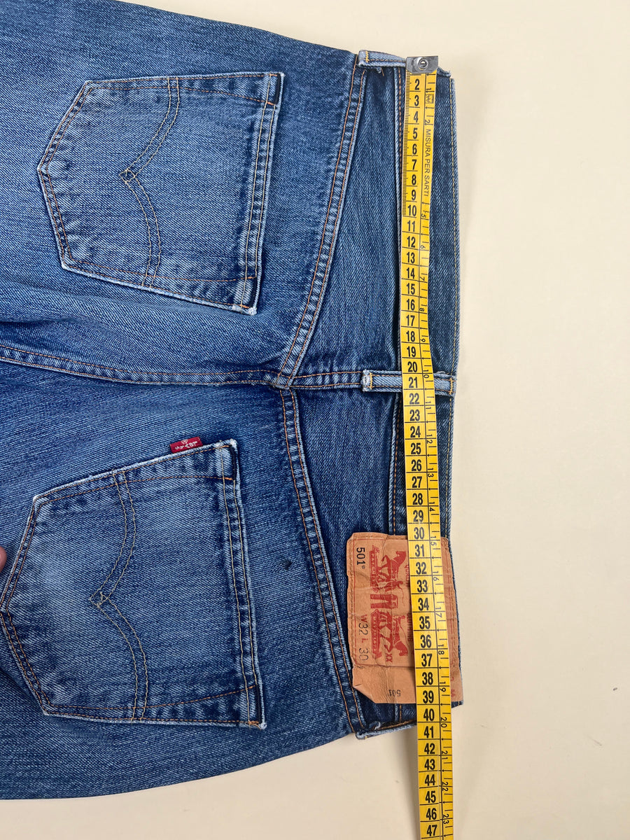 Levis 501   - W32 L30  -