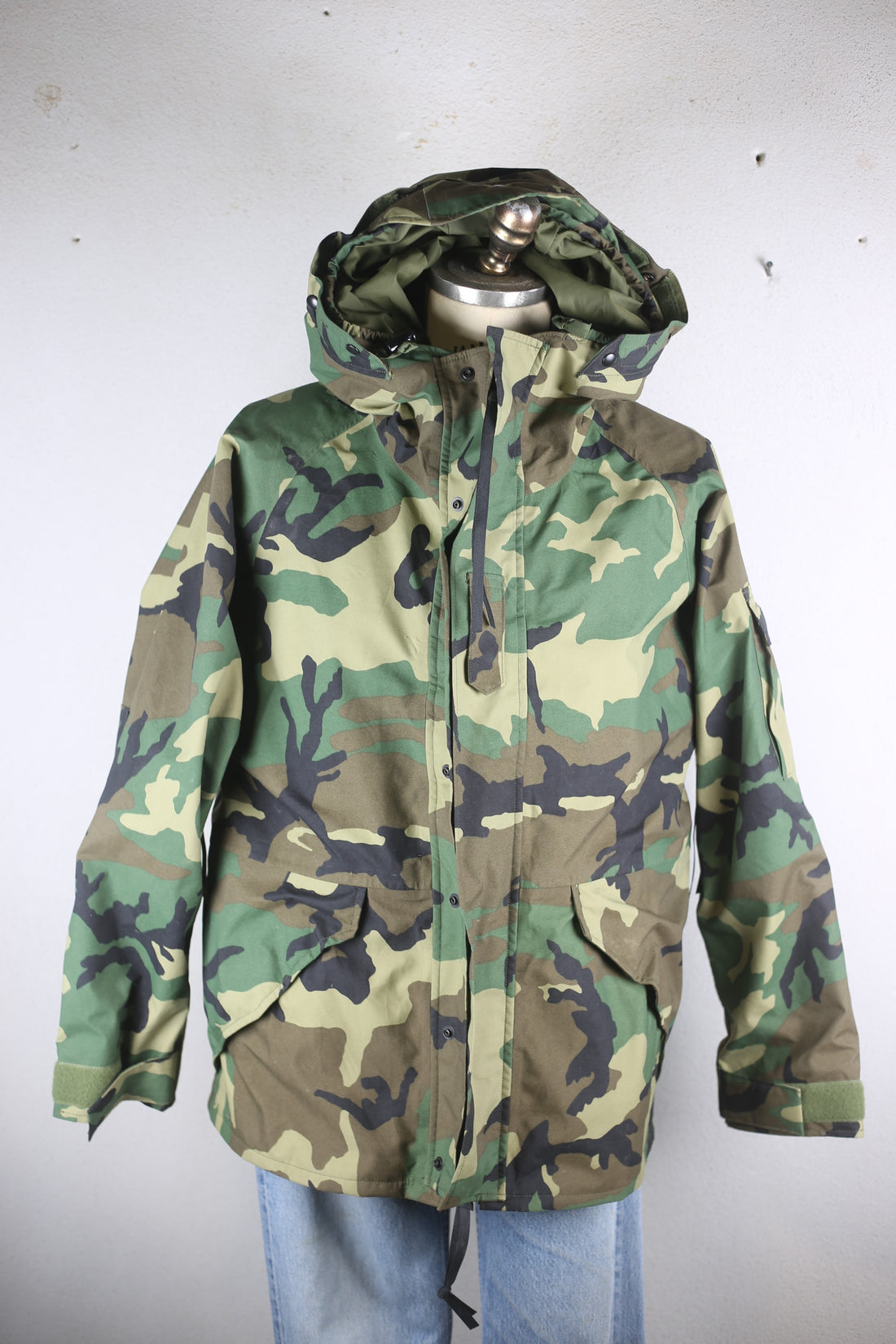 ECWCS GORETEX PARKA  US ARMY -  L  -
