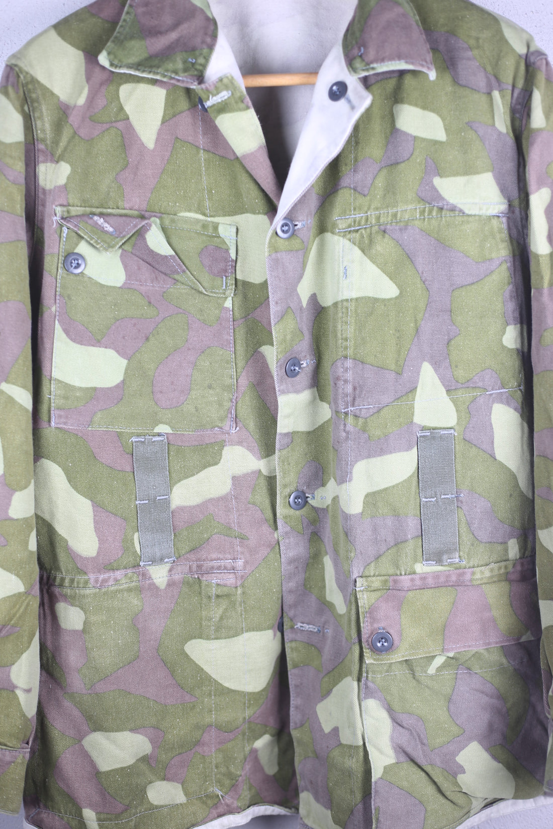 Finnish reversible military jacket - L -