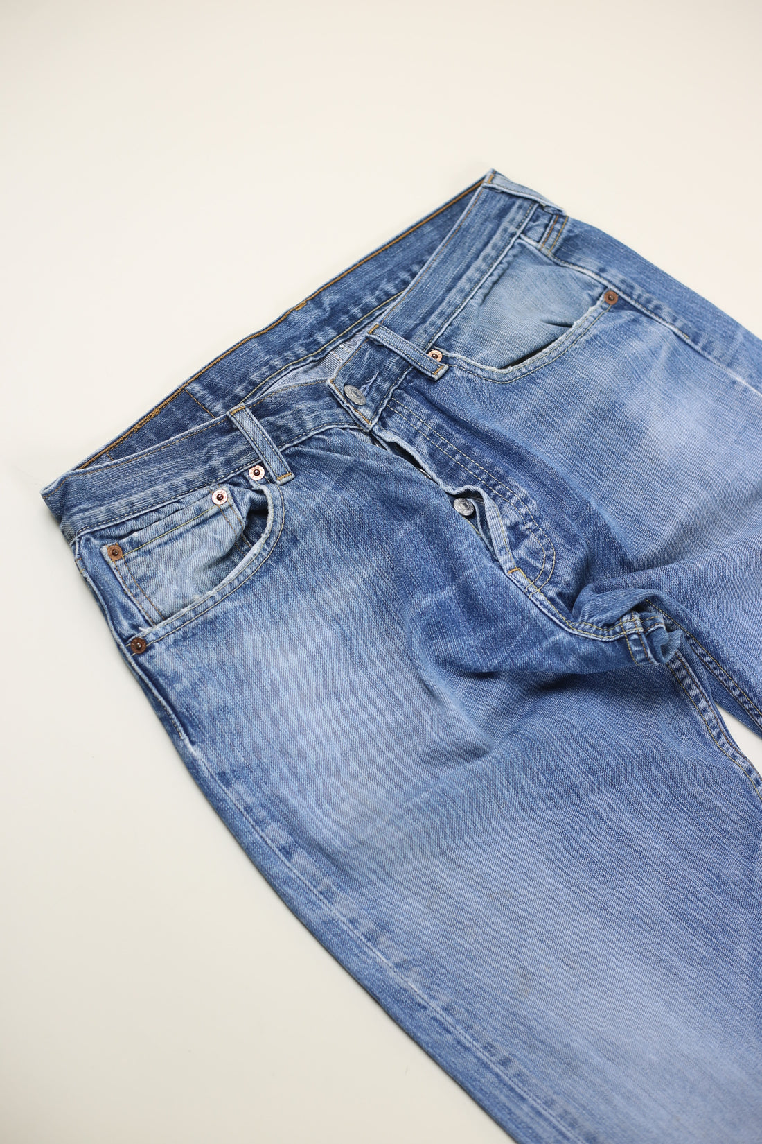 Levis 501  - W32 L34  -