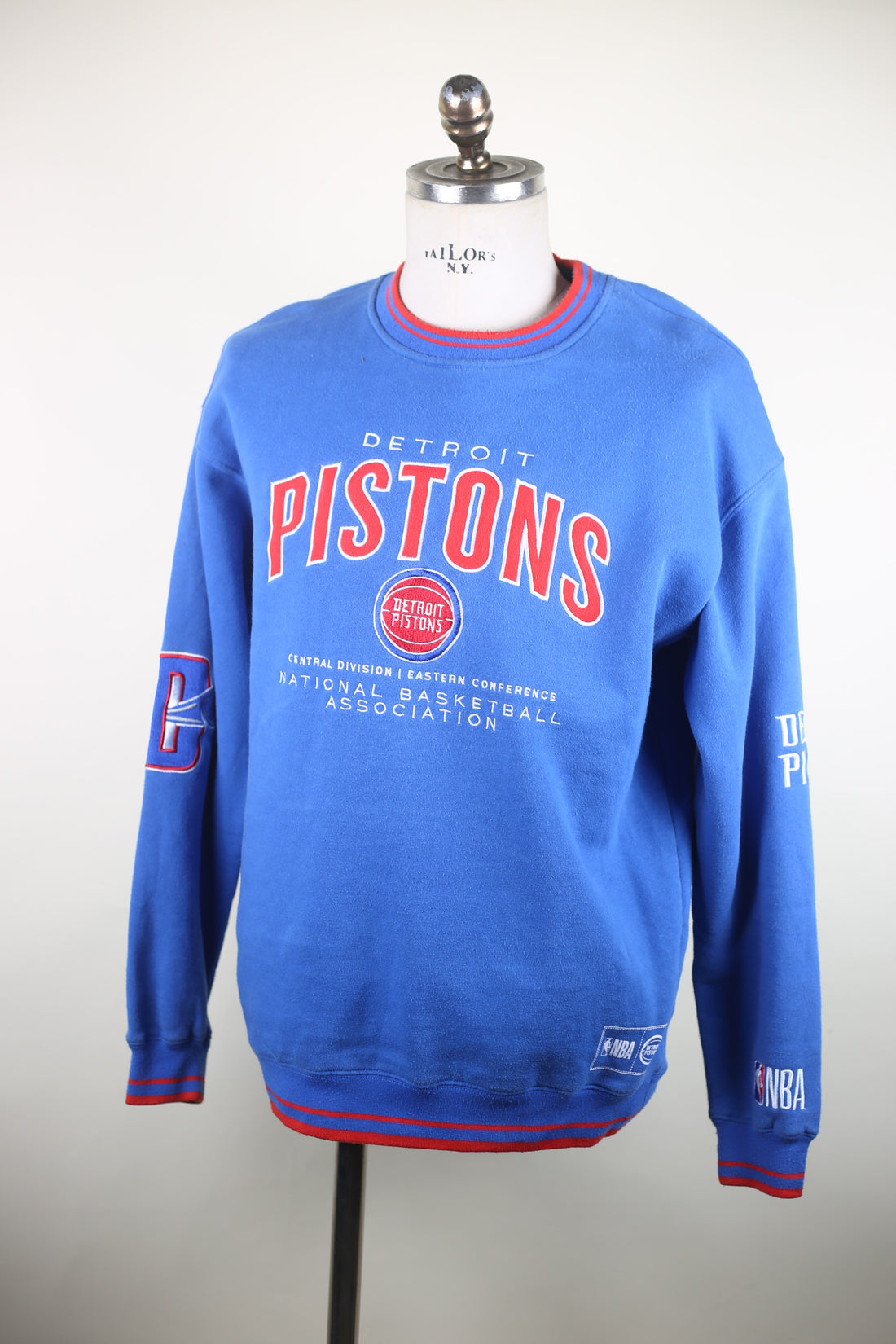 Felpa  DETROIT PISTONS     -  M -