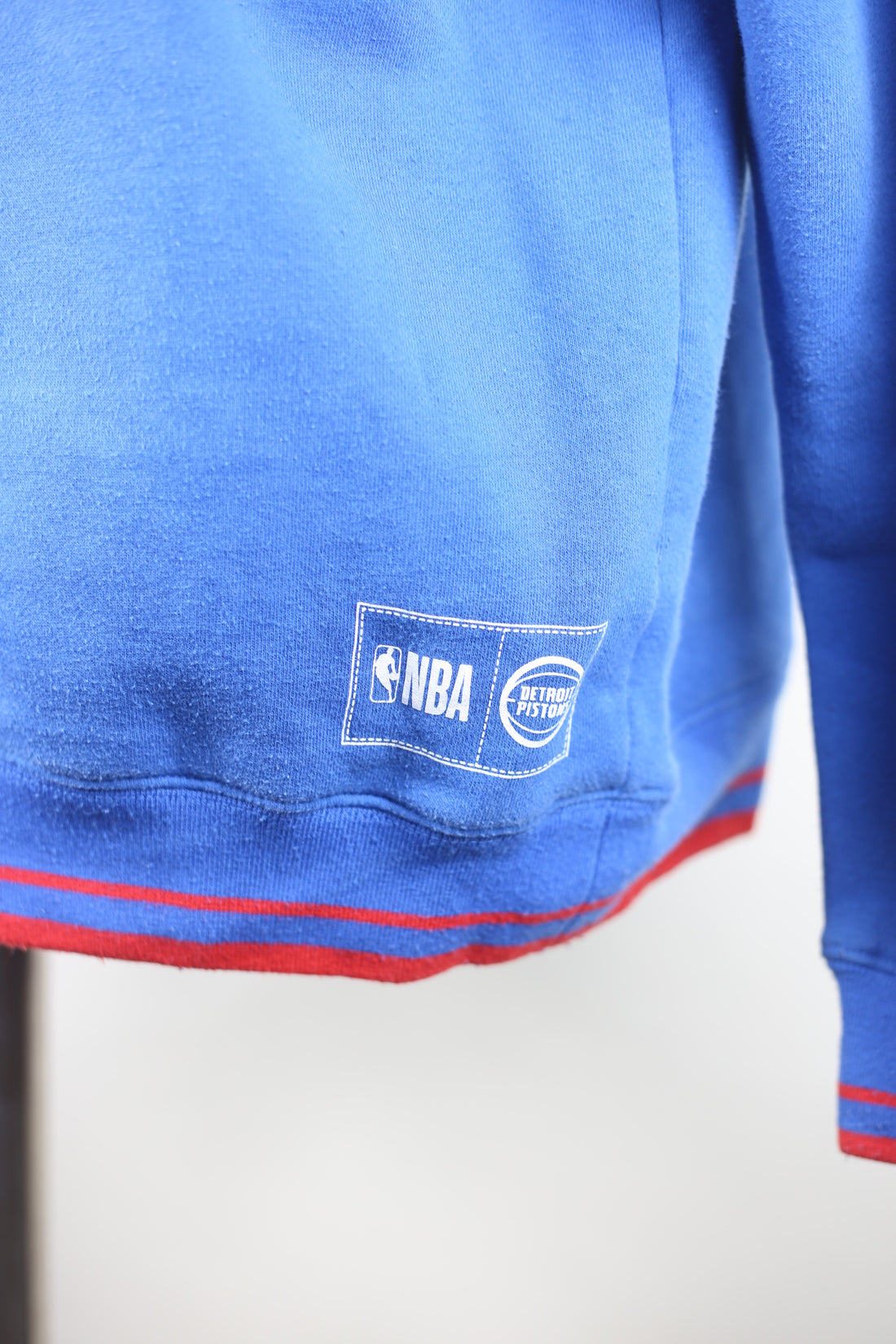 Felpa  DETROIT PISTONS     -  M -