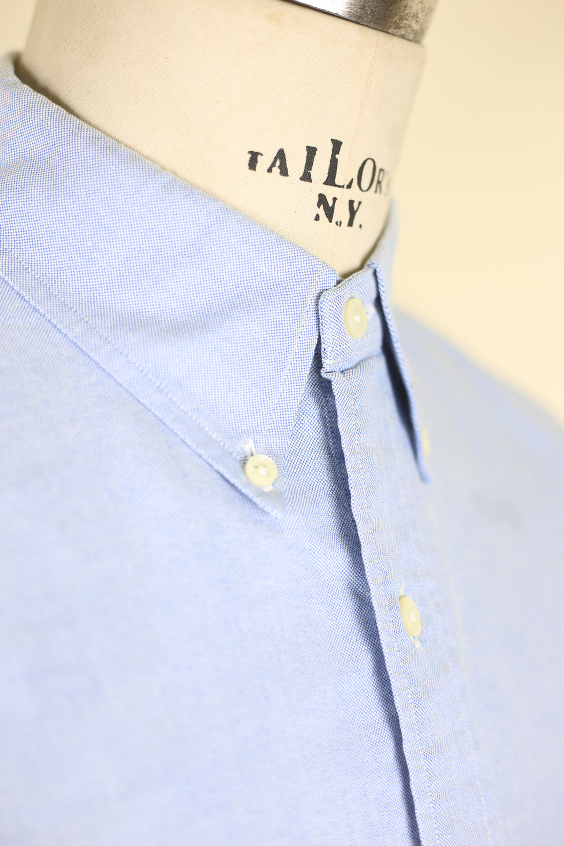 BUTTON DOWN RL SHIRT - L -