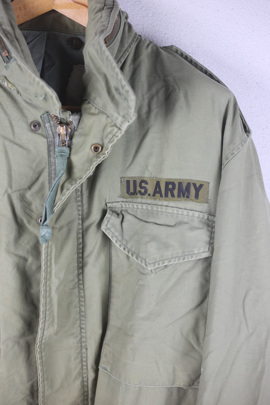 US Army M-65 Field Jacket - XL - (LARGE REGULAR)
