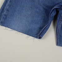 LEVIS DENIM SHORTS - W34 -