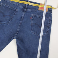 LEVIS DENIM SHORTS - W36 -