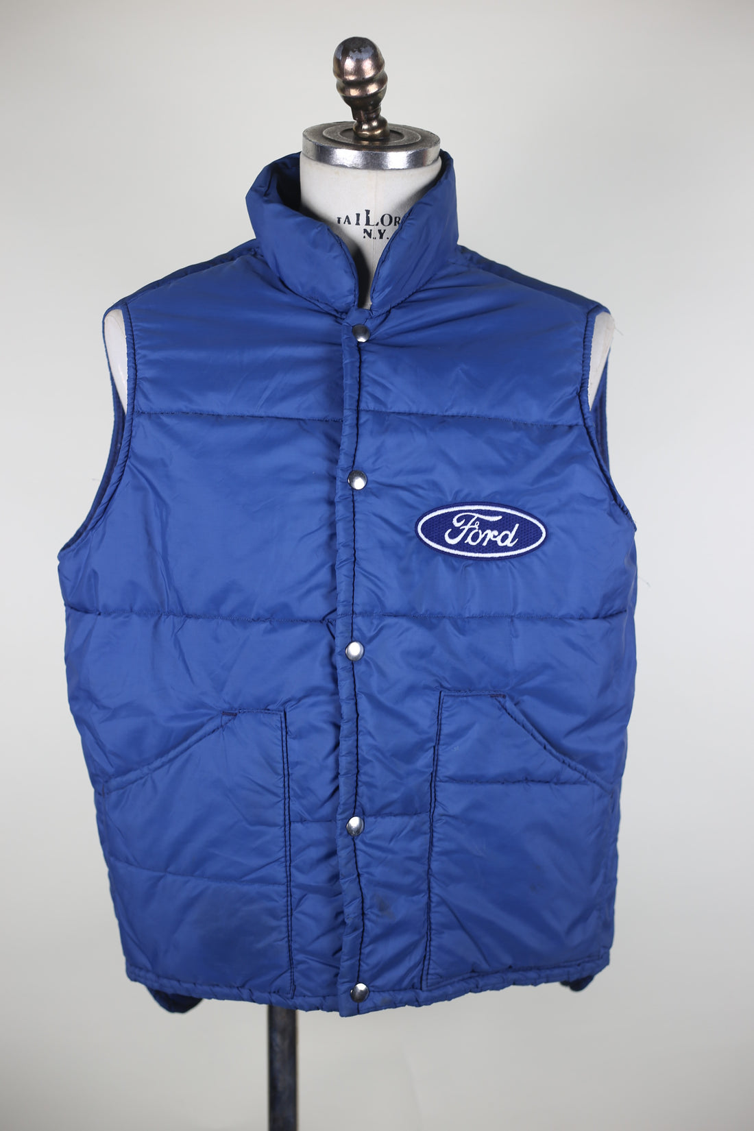 DOWN VEST     - M  -