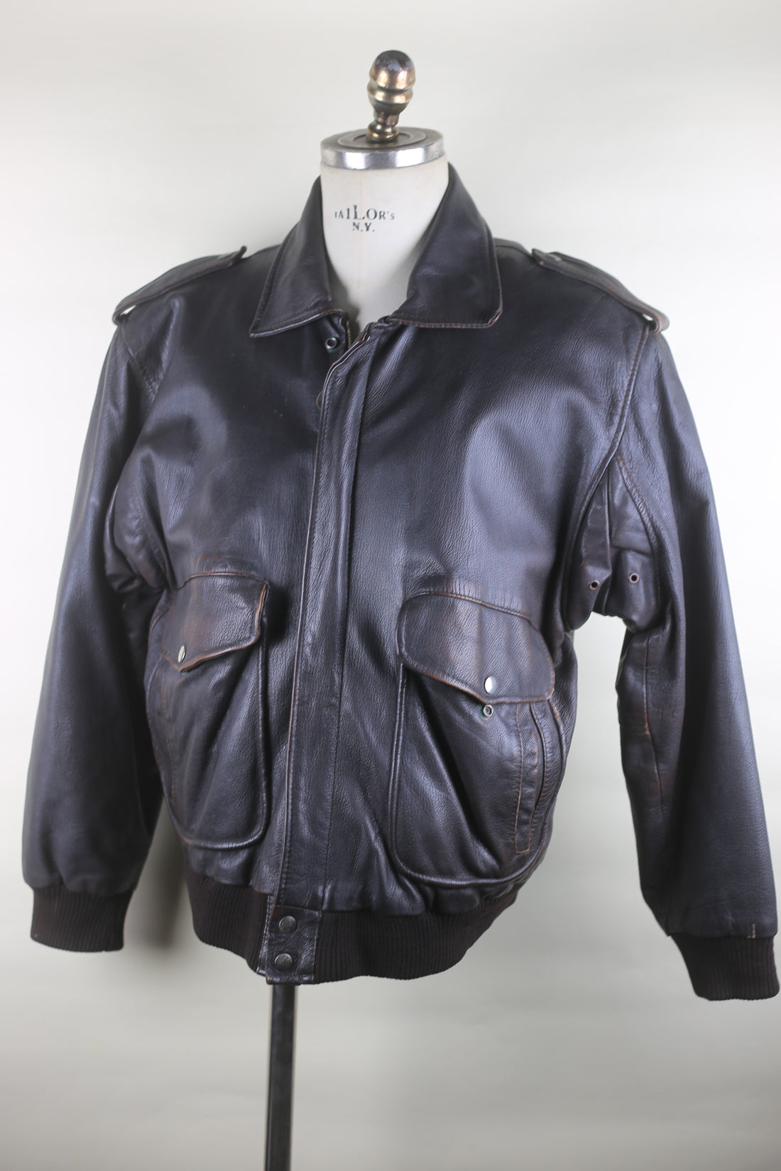 Leather jacket a2 - M/L -