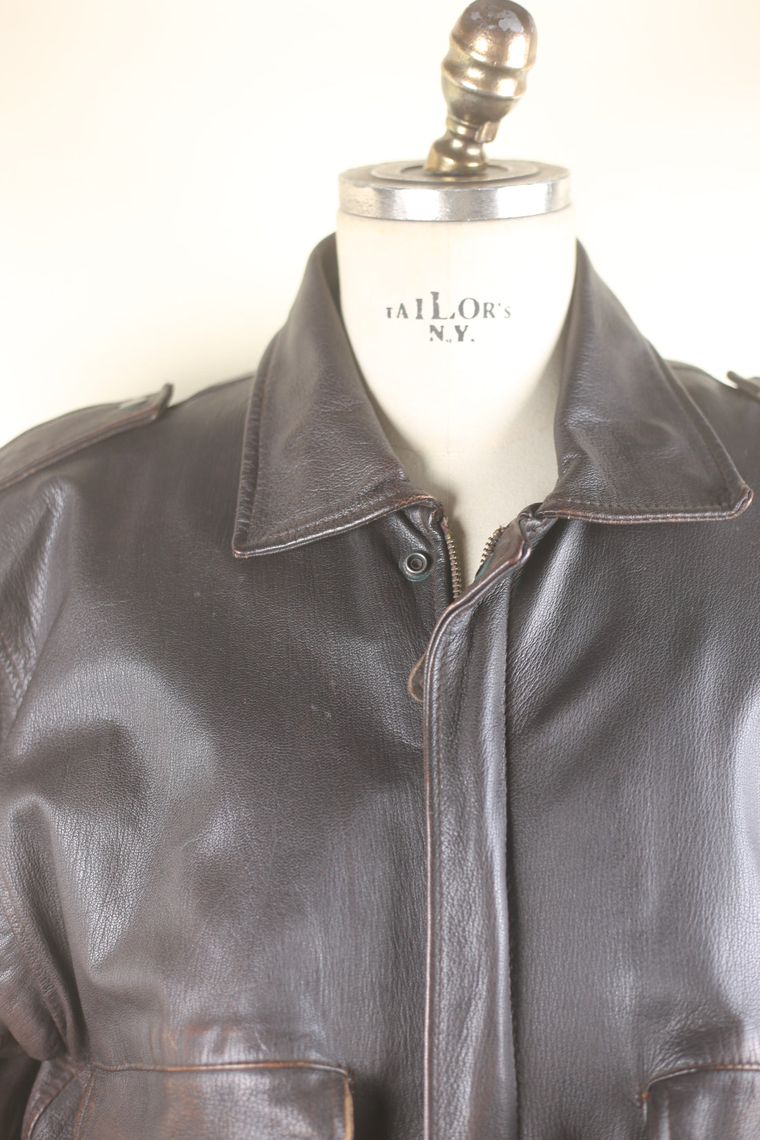 Leather jacket a2 - M/L -