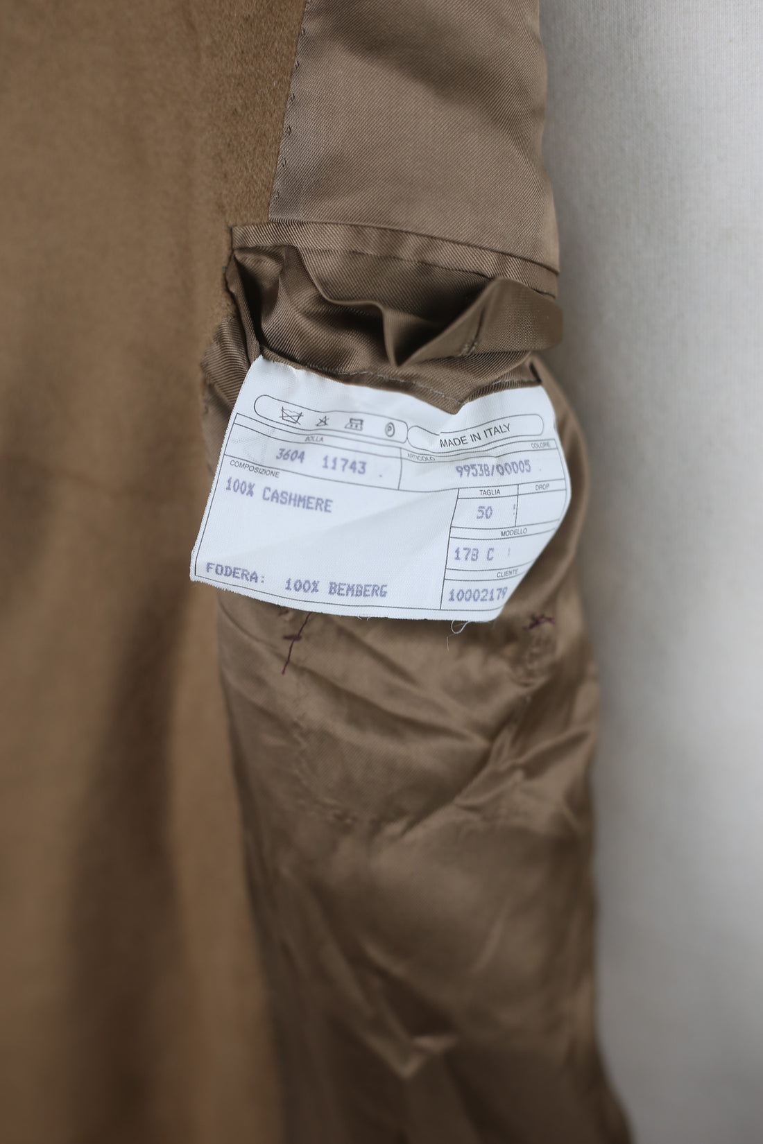 CAPPOTTO DOPPIOPETTO IN CASHMERE   -   L 50 it  -