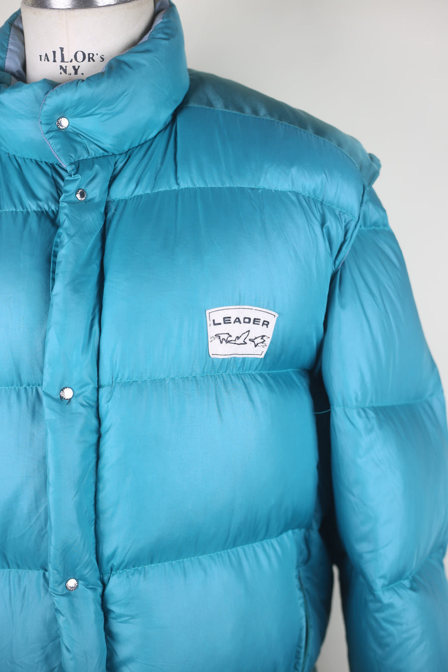 DOWN JACKET / VEST  - L  -