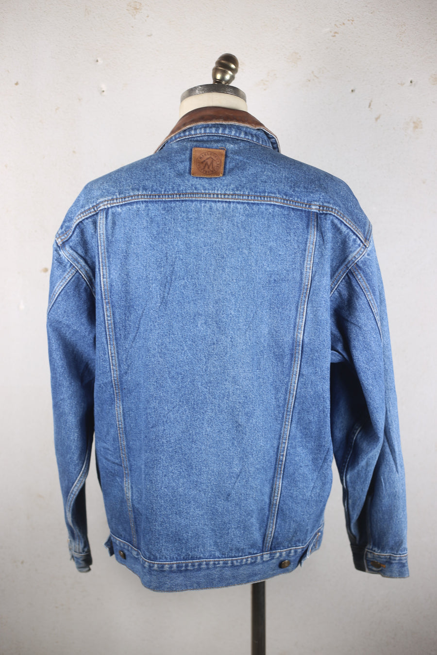 MARLBORO DENIM JACKET - XL-