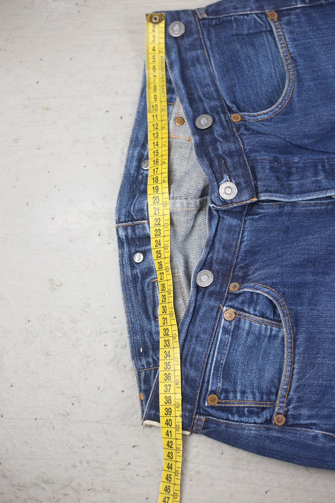 Levis SELVEDGE MADE IN USA