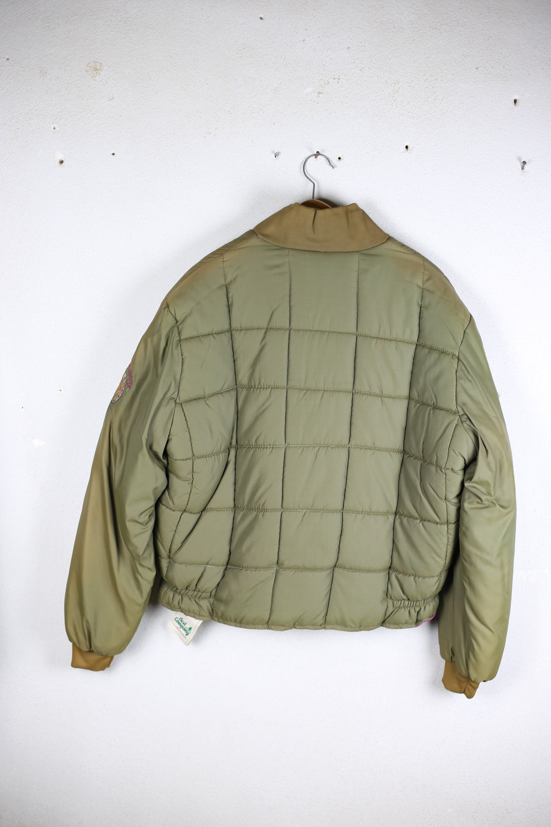 DOWN JACKET BEST COMPANY DEADSTOCK  - L -