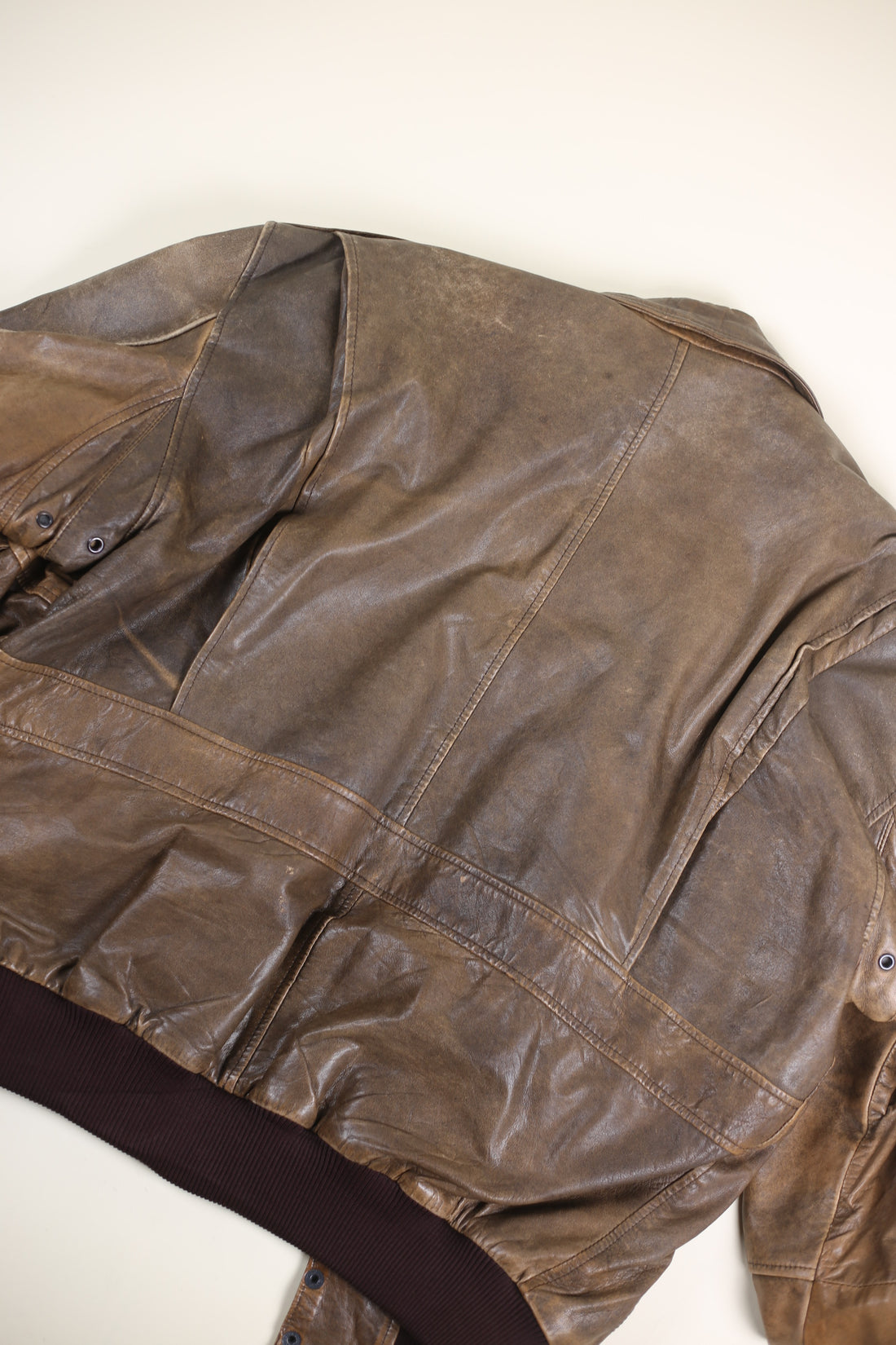 LEATHER JACKET - XL -