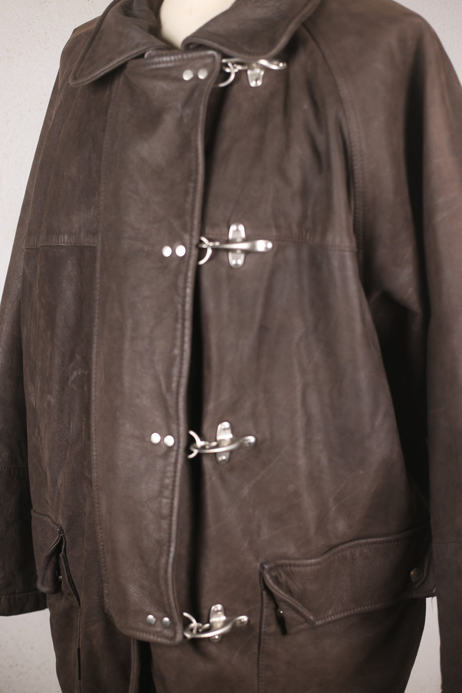 4 HOOK LEATHER JACKET - XL -