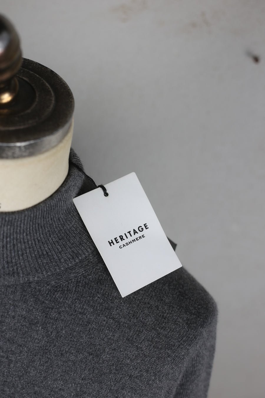DEADSTOCK CASHMERE HALPH ZIP SWEATER - M -