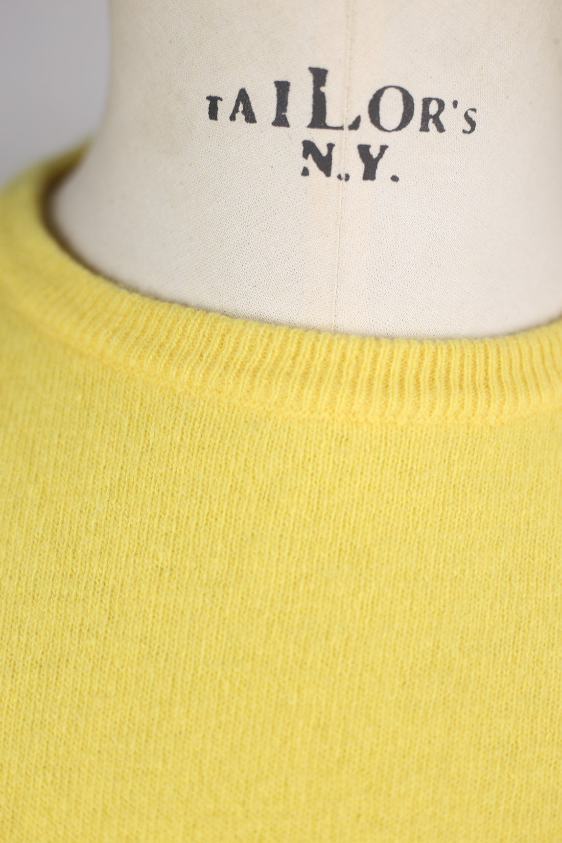 DEADSTOCK WOOL SWEATER