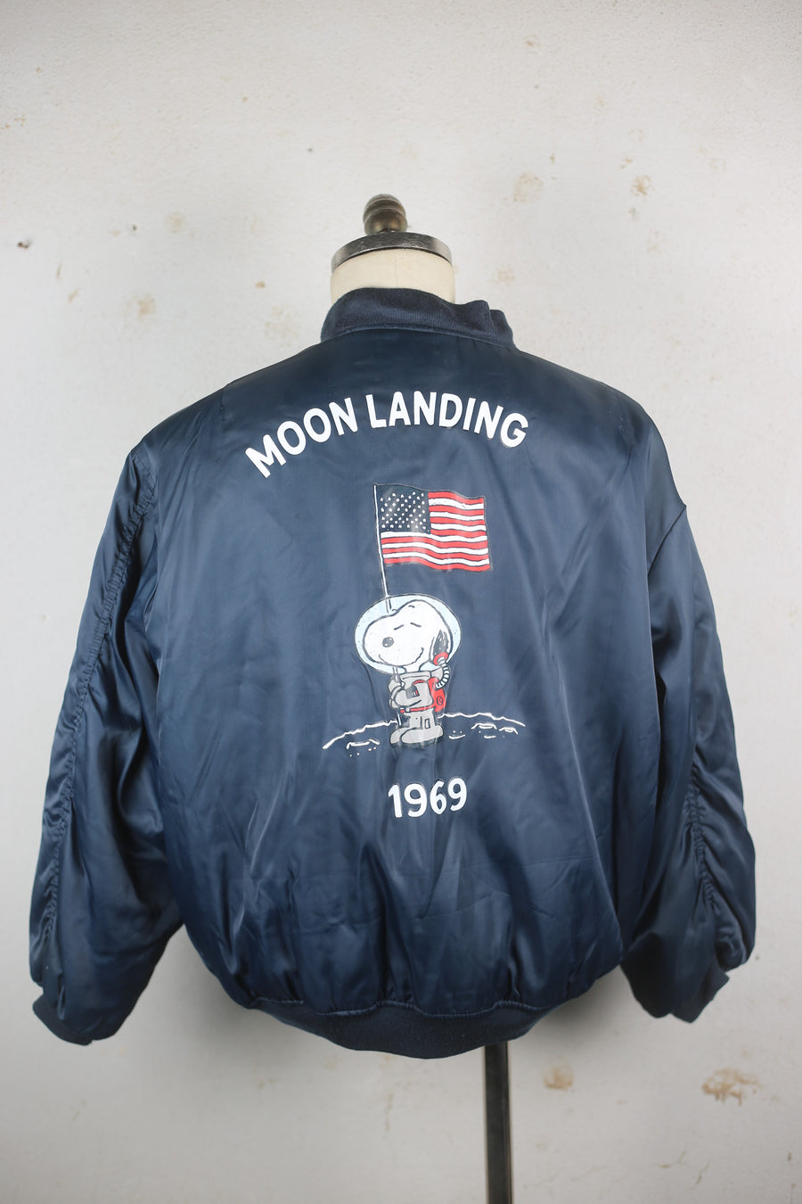 MA 1 BOMBER JACKET with snoopy moon landing print - M -