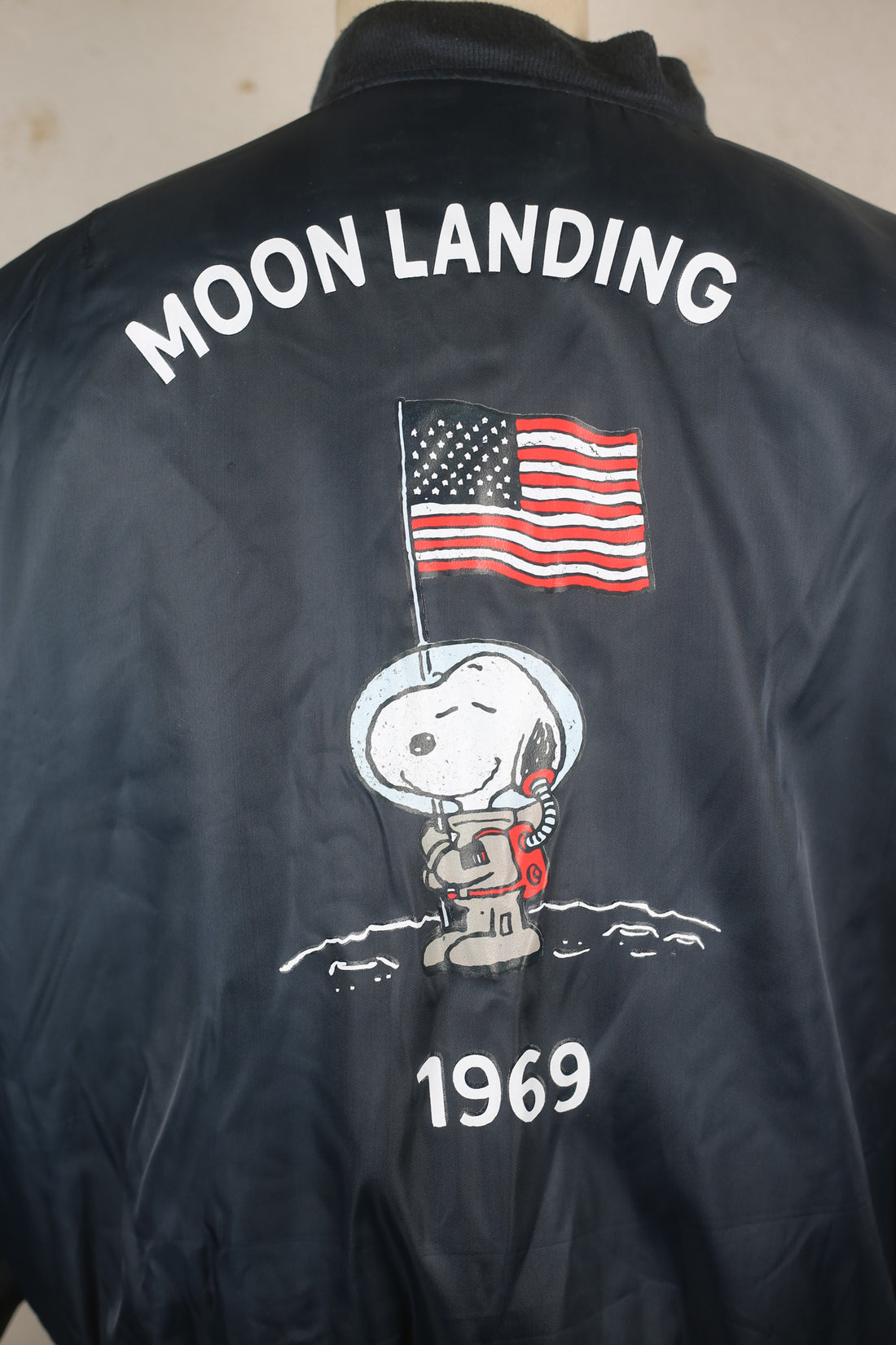 MA 1 BOMBER JACKET with snoopy moon landing print - M -