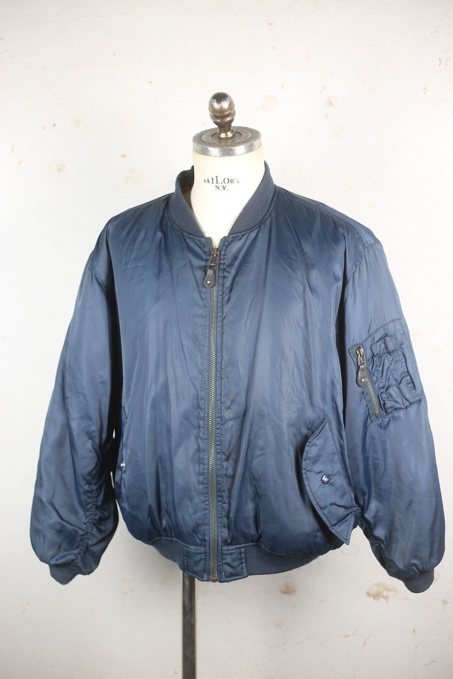 MA 1 BOMBER JACKET with snoopy moon landing print - M -