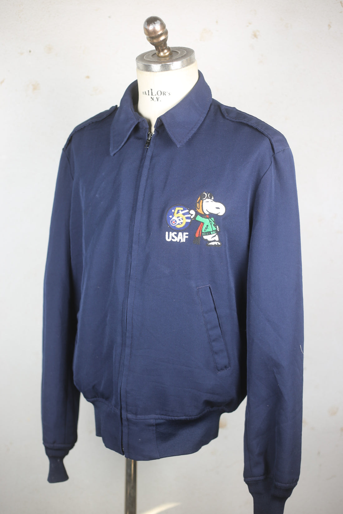 AIR FORCE BOMBER JACKET WITH EMBROIDERY - L -