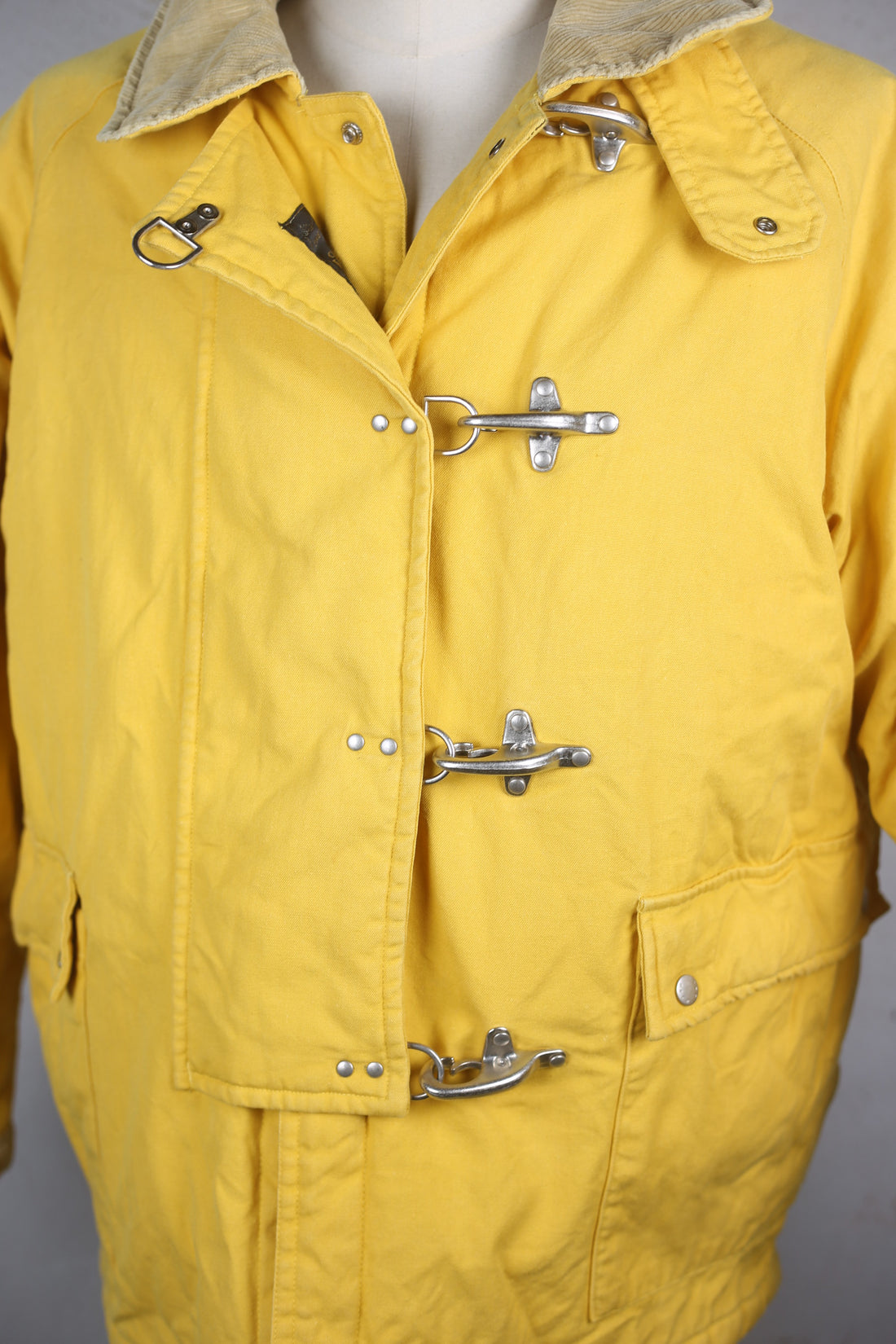 GIACCA VINTAGE  CON GANCI   - M -