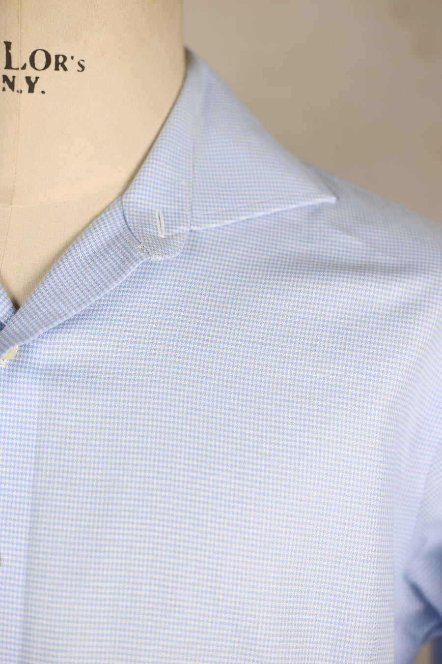 BROOKS BROTHER SHIRT -L-