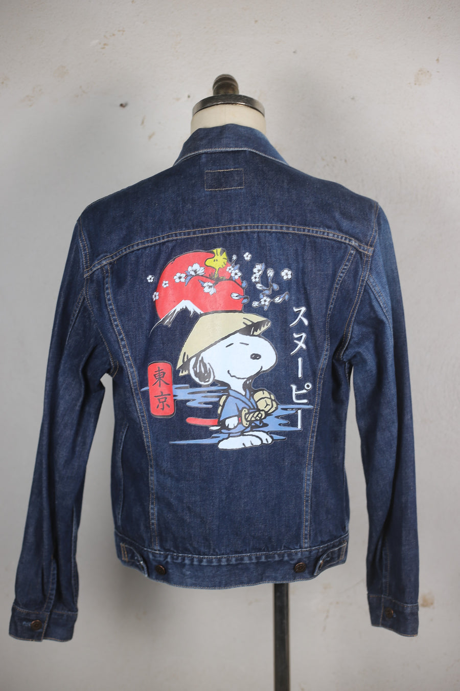 SNOOPY JAPAN DENIM JACKET - M- 