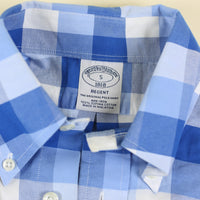 BROOKS BROTHERS BUTTON DOWN SHIRT - S -