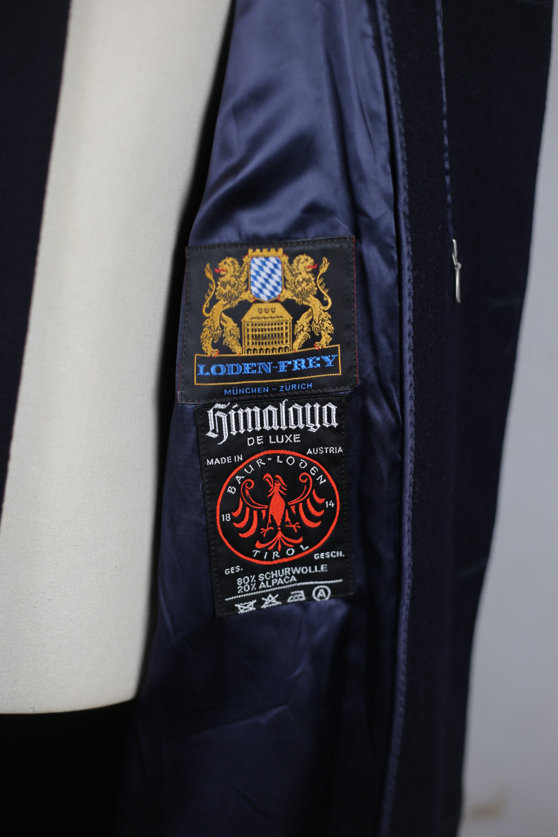 WOOL AND ALPACA LODEN - XL -