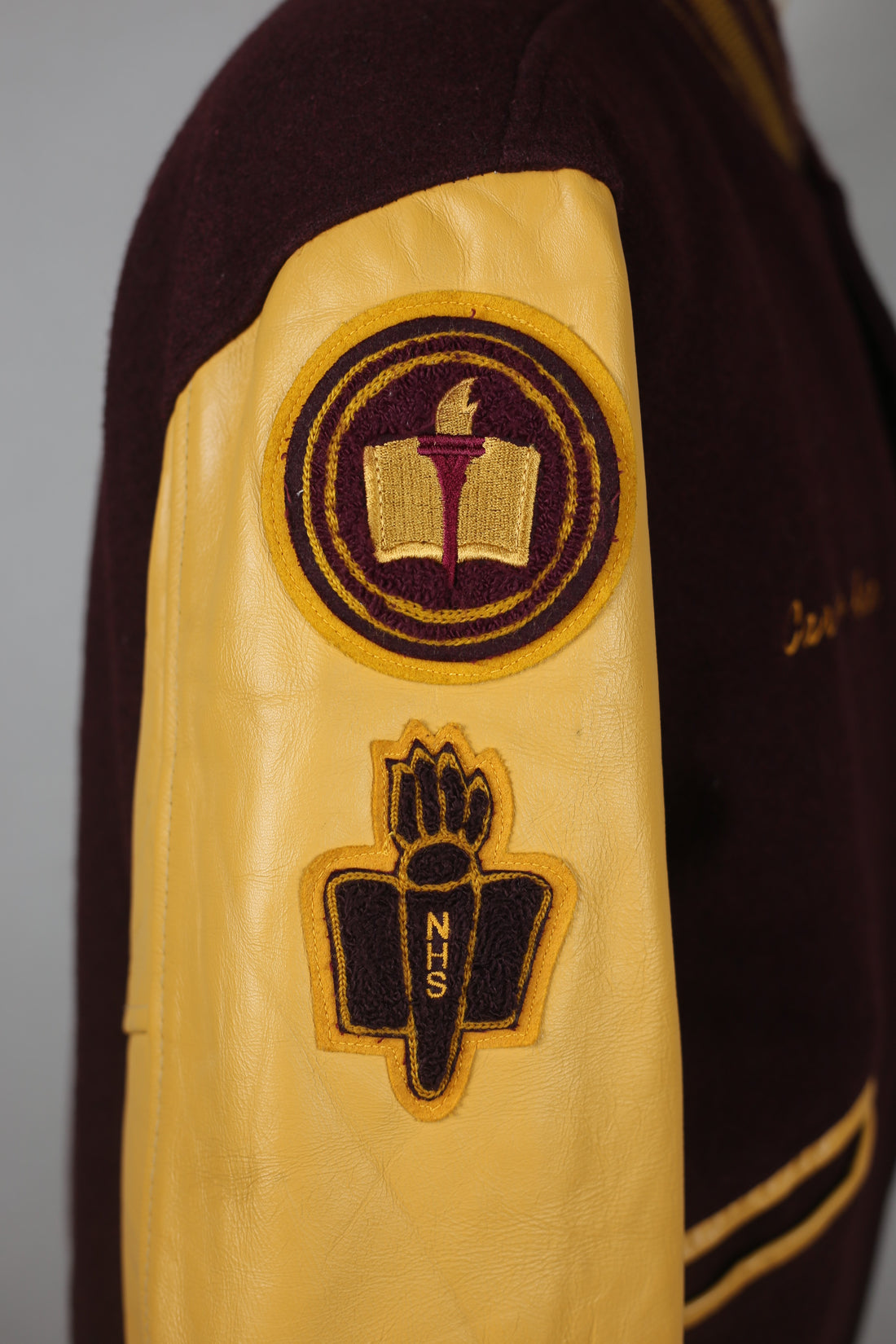 Varsity BUTWIN MADE IN USA - M -